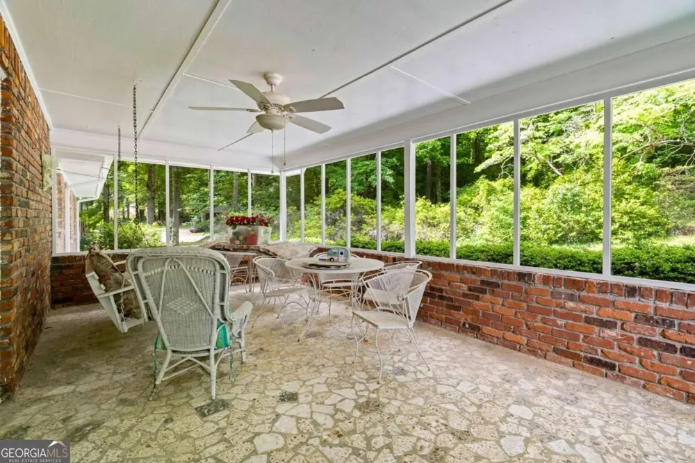 4670 Windsor DR SW Smyrna, GA 30082