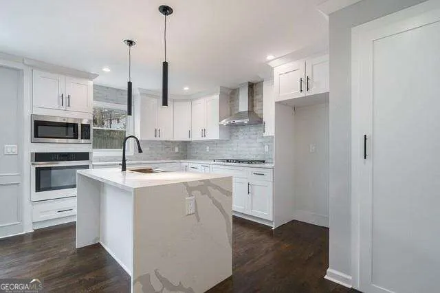 3655 Wassaw LN Berkeley Lake, GA 30096