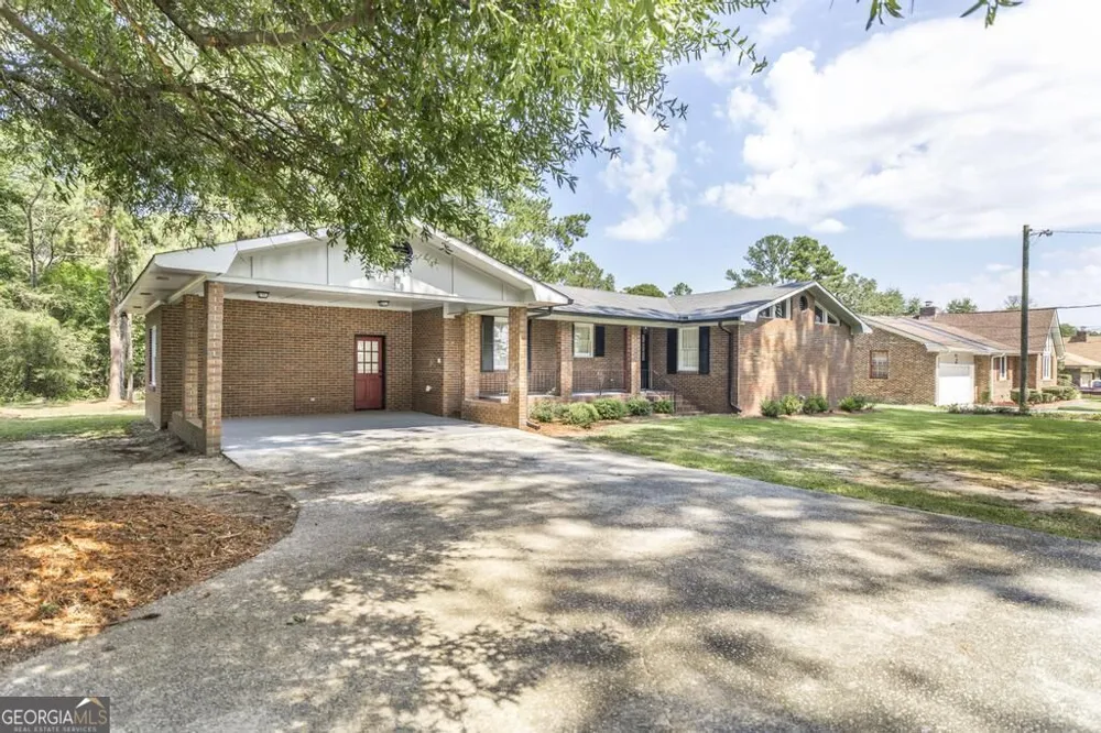 3878 Hitchcock RD Macon, GA 31217
