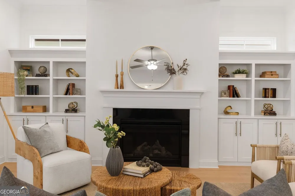 225 Scottsdale DR Marietta, GA 30064