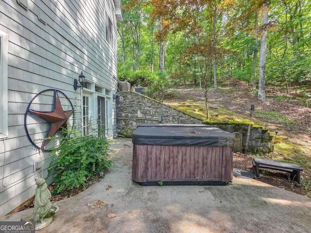 120 Sunrock Mountain TRCE Blue Ridge, GA 30513