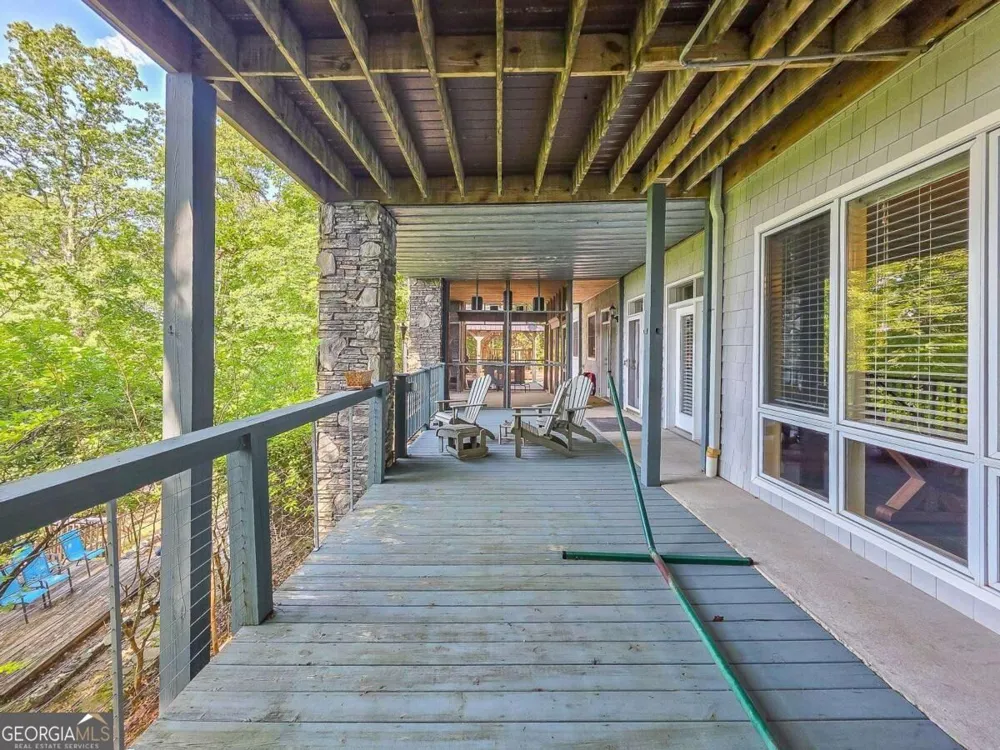 120 Sunrock Mountain TRCE Blue Ridge, GA 30513