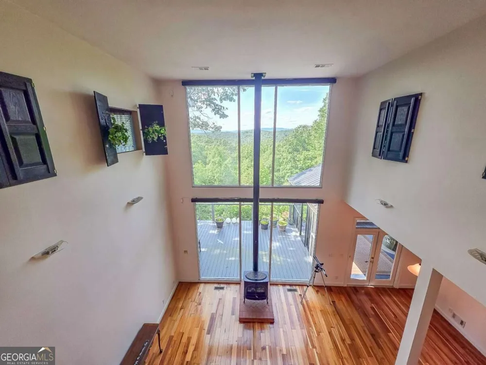 120 Sunrock Mountain TRCE Blue Ridge, GA 30513