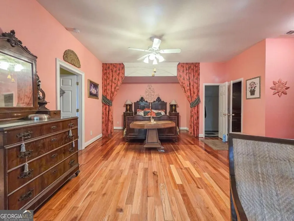 120 Sunrock Mountain TRCE Blue Ridge, GA 30513