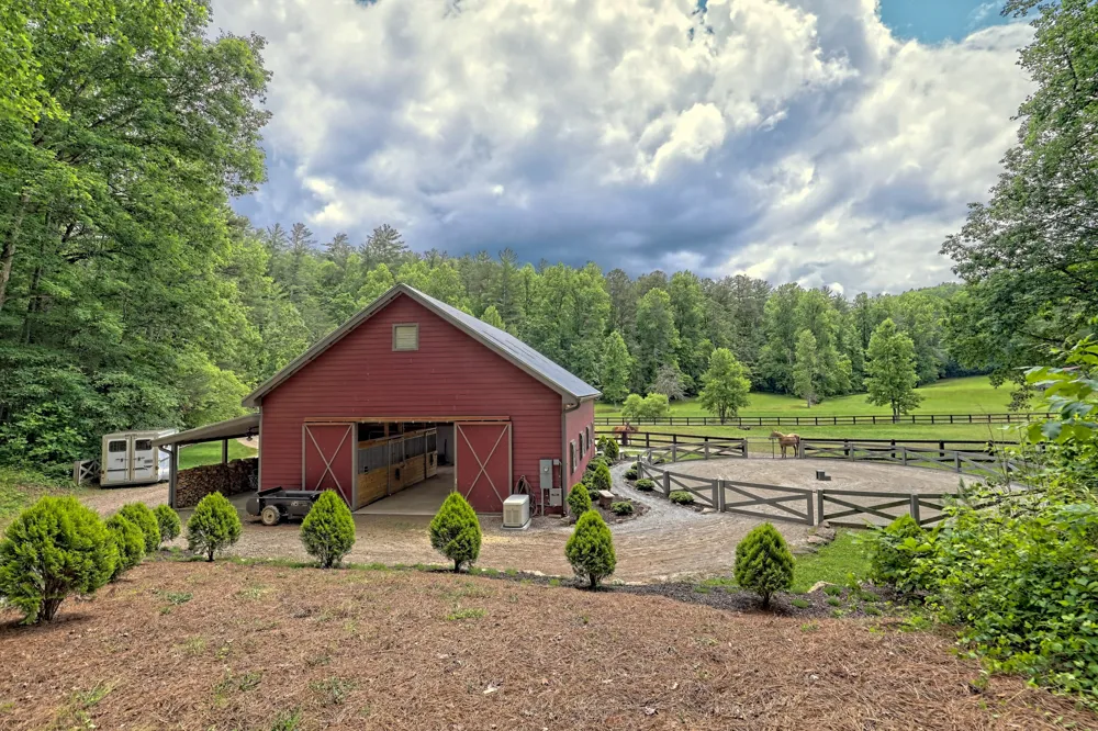 3622 Sandy Ford RD Clayton, GA 30525