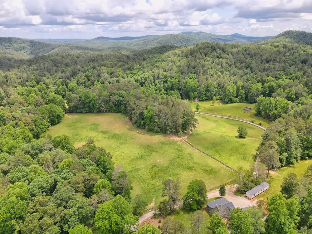 3622 Sandy Ford RD Clayton, GA 30525