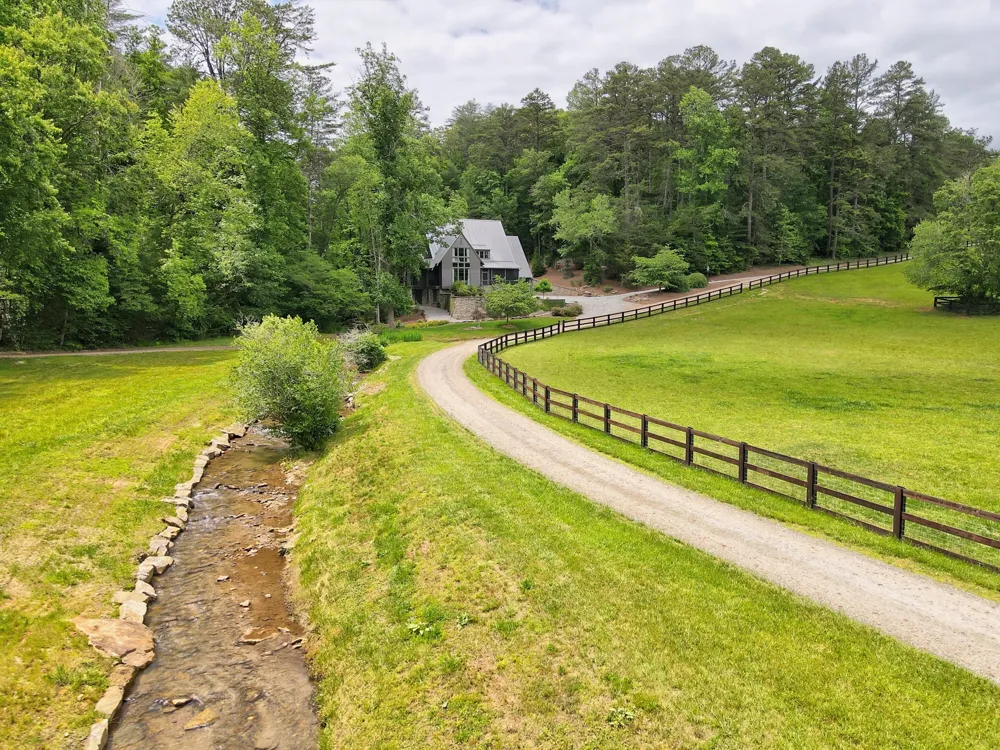 3622 Sandy Ford RD Clayton, GA 30525