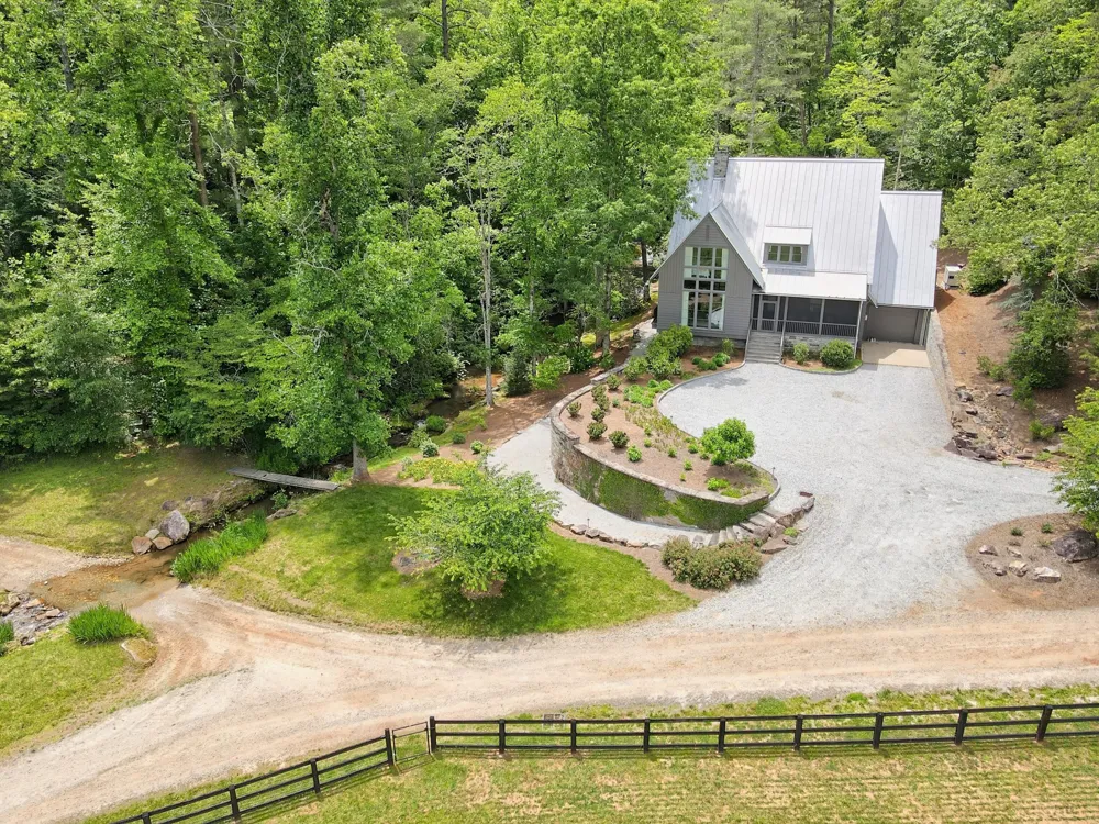 3622 Sandy Ford RD Clayton, GA 30525