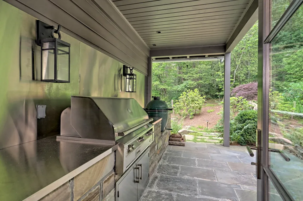 3622 Sandy Ford RD Clayton, GA 30525