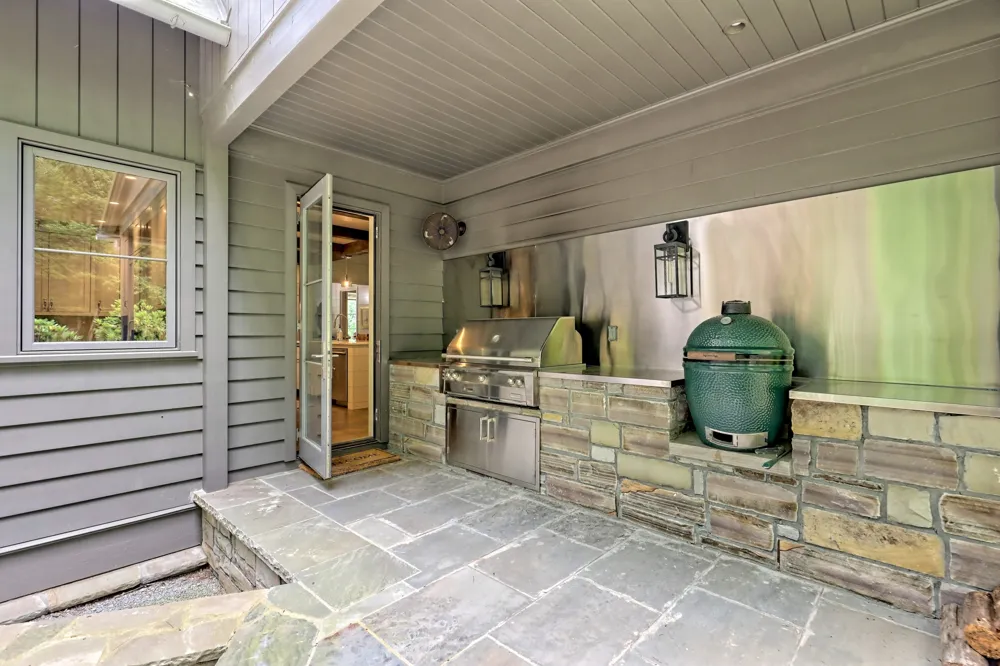 3622 Sandy Ford RD Clayton, GA 30525