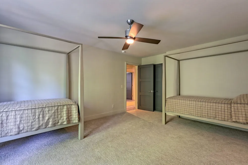 3622 Sandy Ford RD Clayton, GA 30525