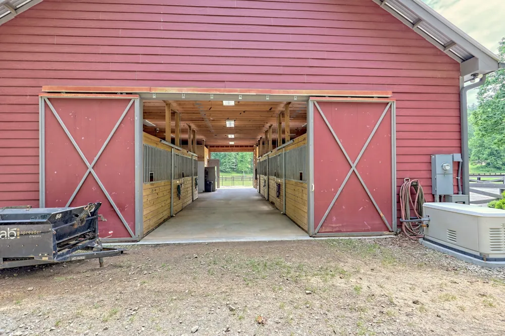 3622 Sandy Ford RD Clayton, GA 30525