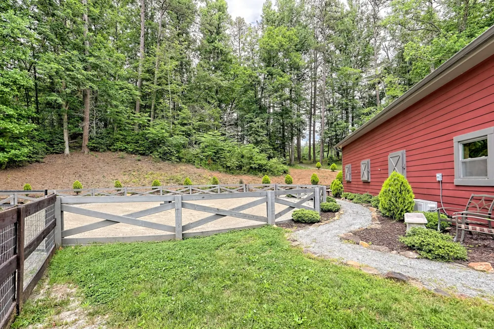 3622 Sandy Ford RD Clayton, GA 30525
