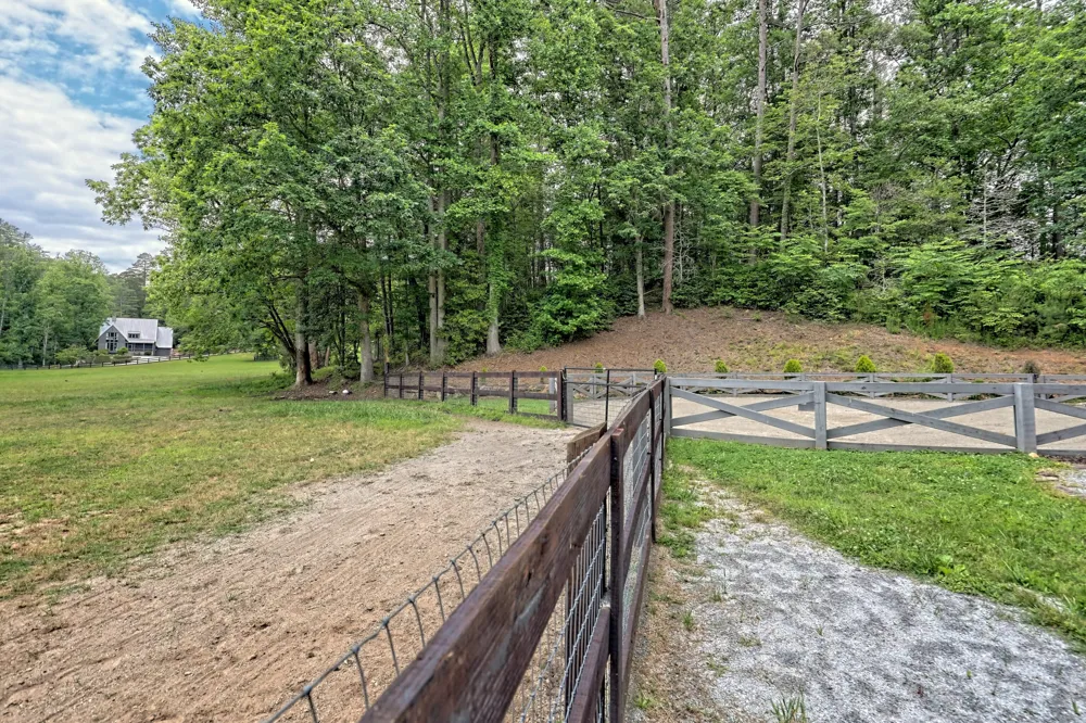 3622 Sandy Ford RD Clayton, GA 30525