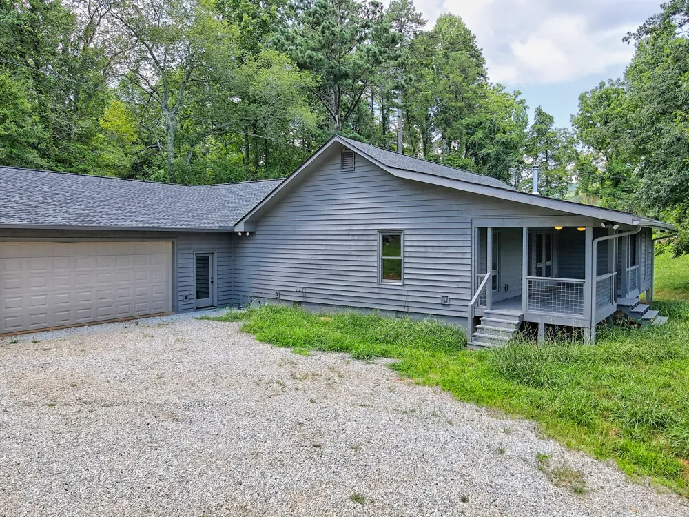 3622 Sandy Ford RD Clayton, GA 30525