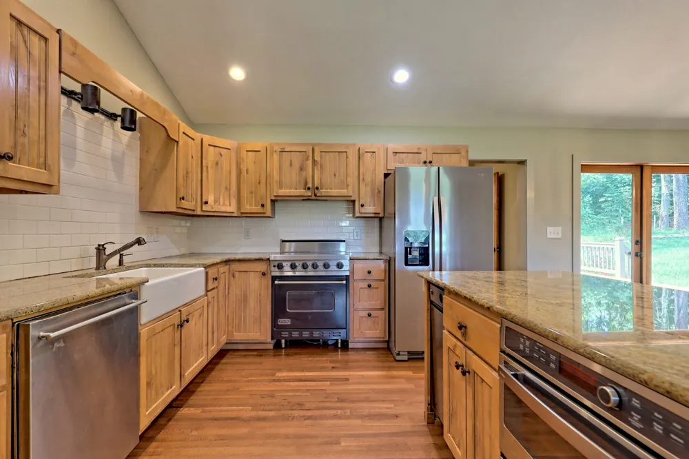 3622 Sandy Ford RD Clayton, GA 30525