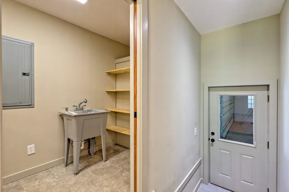 3622 Sandy Ford RD Clayton, GA 30525