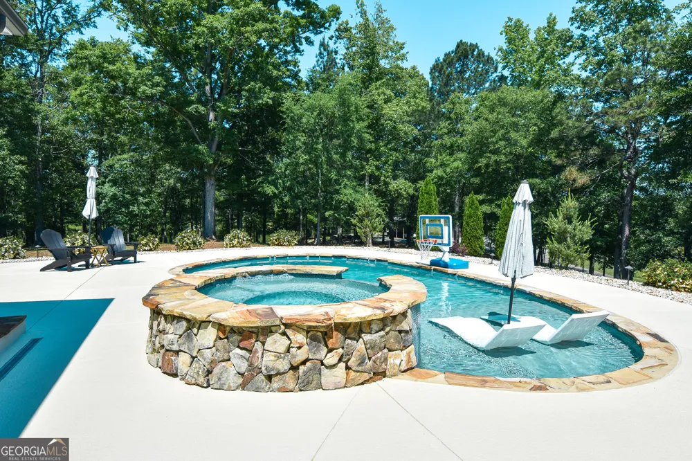 345 Huff Creek Rd Williamson, GA 30292