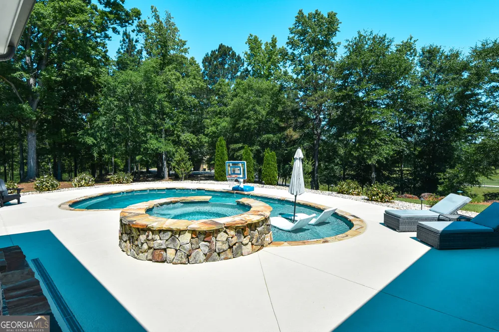 345 Huff Creek Rd Williamson, GA 30292