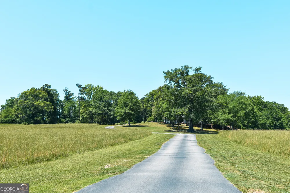 345 Huff Creek Rd Williamson, GA 30292