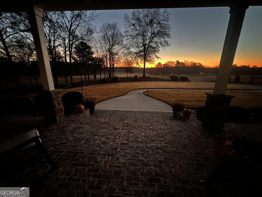 345 Huff Creek Rd Williamson, GA 30292