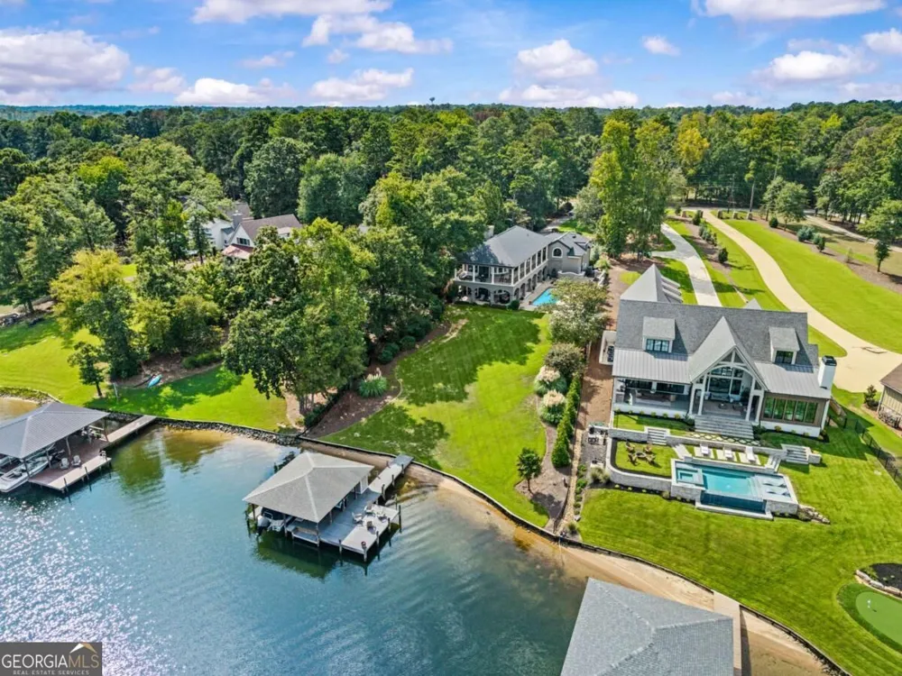 199 Lakecrest DR Milledgeville, GA 31061