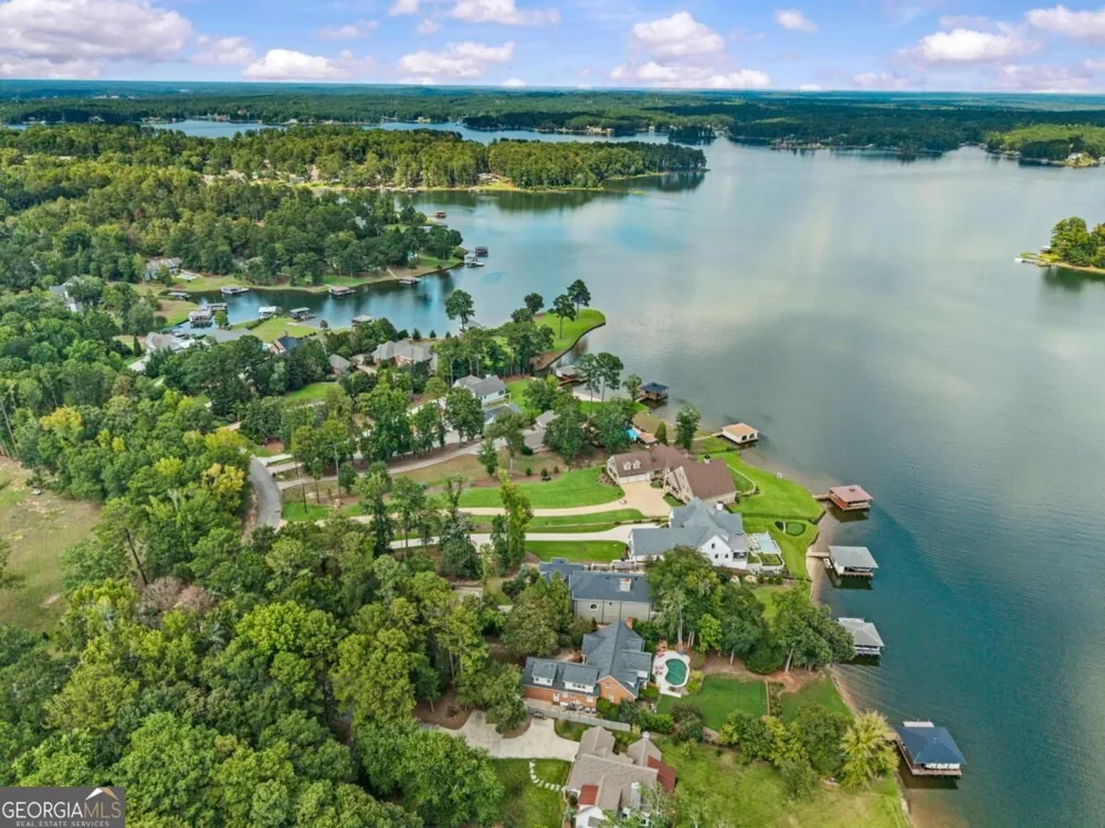 199 Lakecrest DR Milledgeville, GA 31061