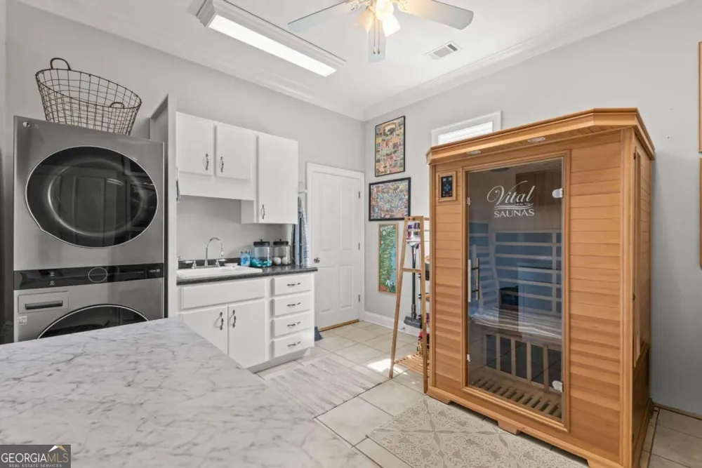 199 Lakecrest DR Milledgeville, GA 31061
