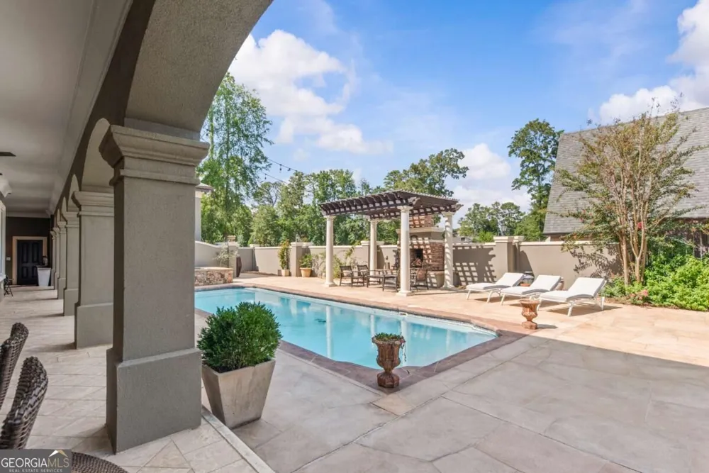 199 Lakecrest DR Milledgeville, GA 31061