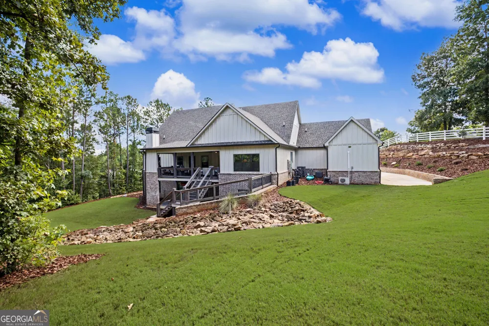 220 Preakness WAY Forsyth, GA 31029