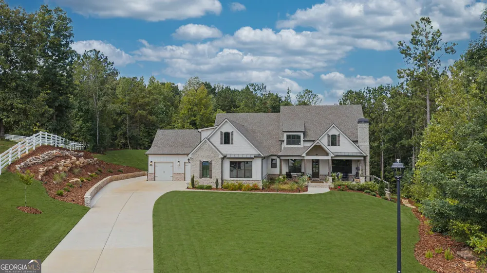 220 Preakness WAY Forsyth, GA 31029