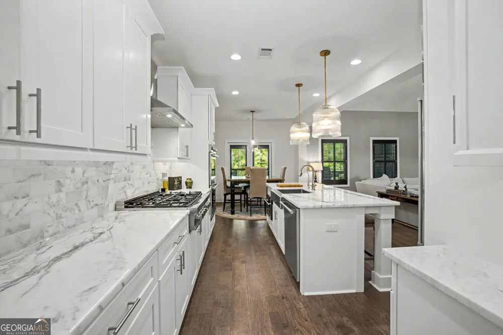 220 Preakness WAY Forsyth, GA 31029