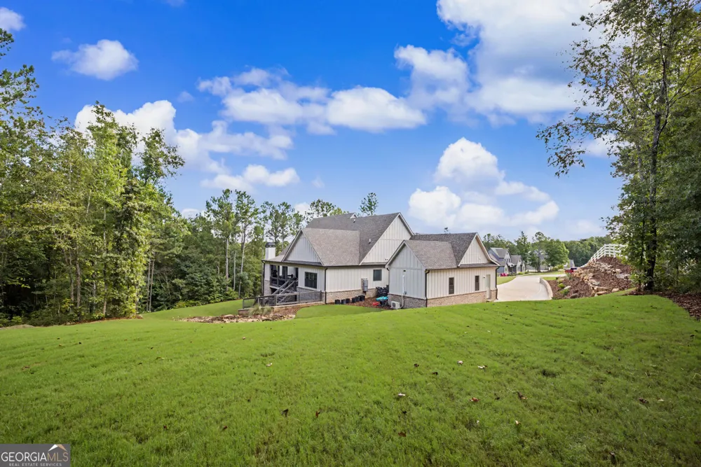 220 Preakness WAY Forsyth, GA 31029