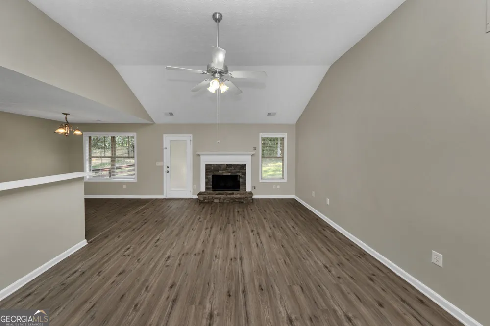 242 Elk DR Temple, GA 30179