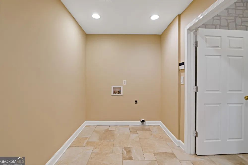 5160 Cameron Forest PKWY Alpharetta, GA 30022