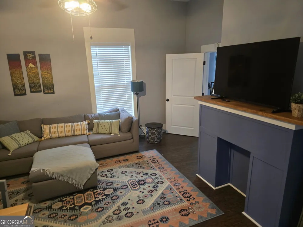 534 Lovvorn RD Carrollton, GA 30117