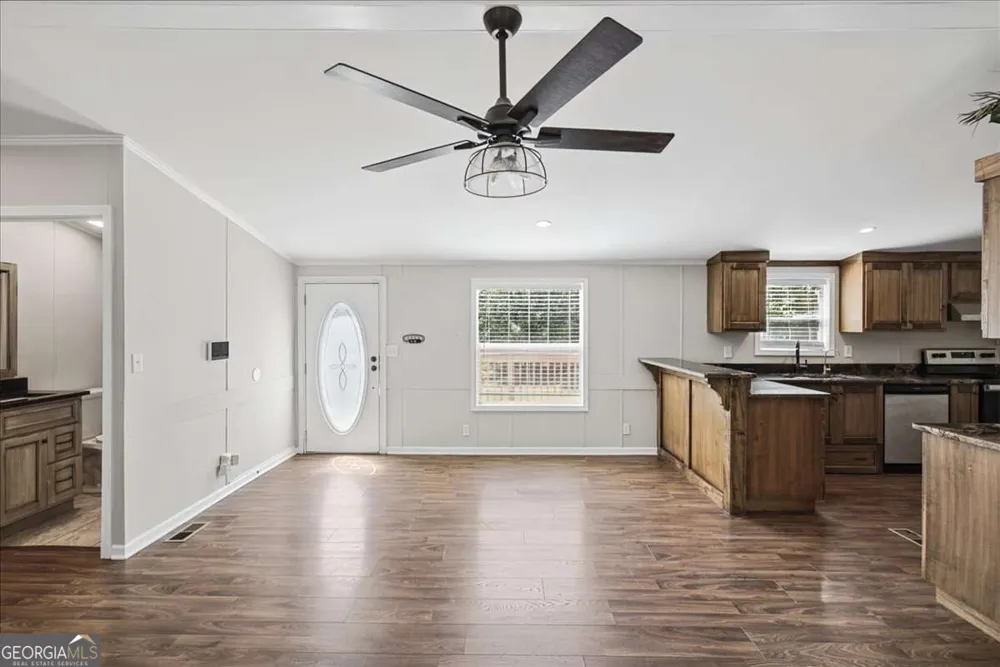 159 Flatwoods RD SW Calhoun, GA 30701