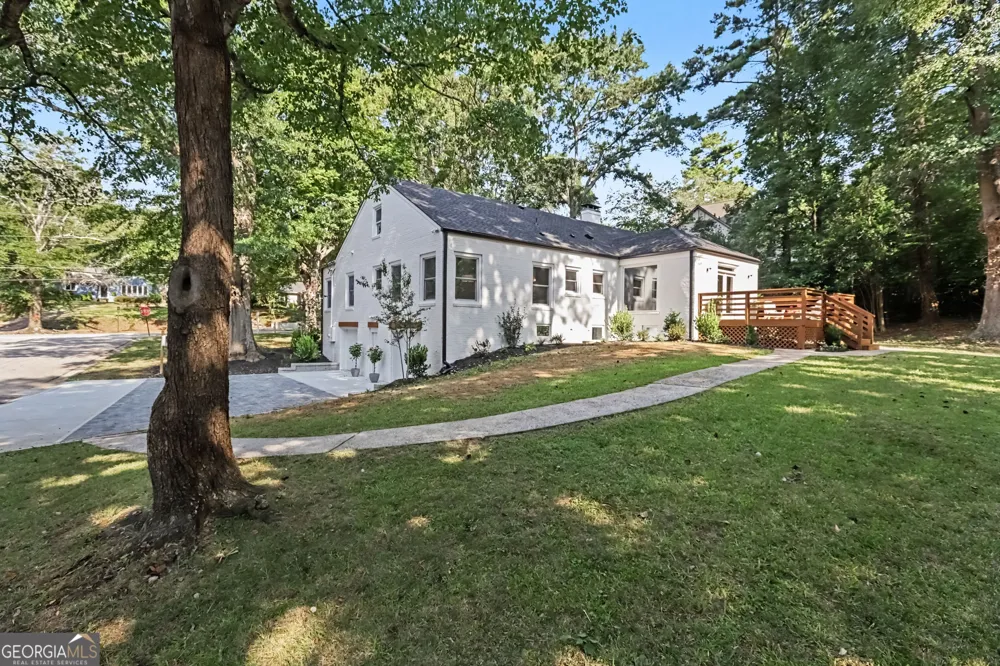 1929 Lenox RD NE Atlanta, GA 30306
