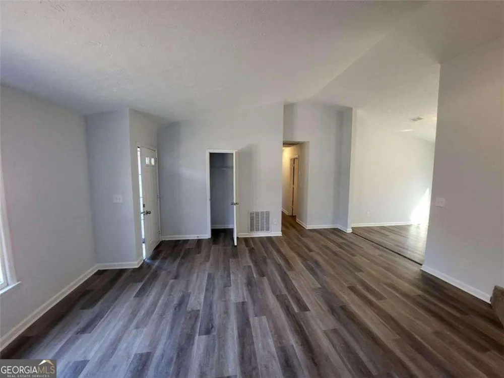915 Fox Valley CT Stone Mountain, GA 30088