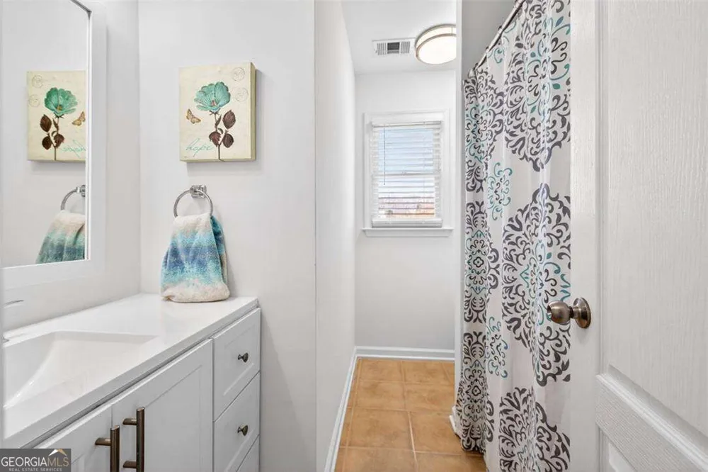 1710 Winter Jasmine DR Dacula, GA 30019