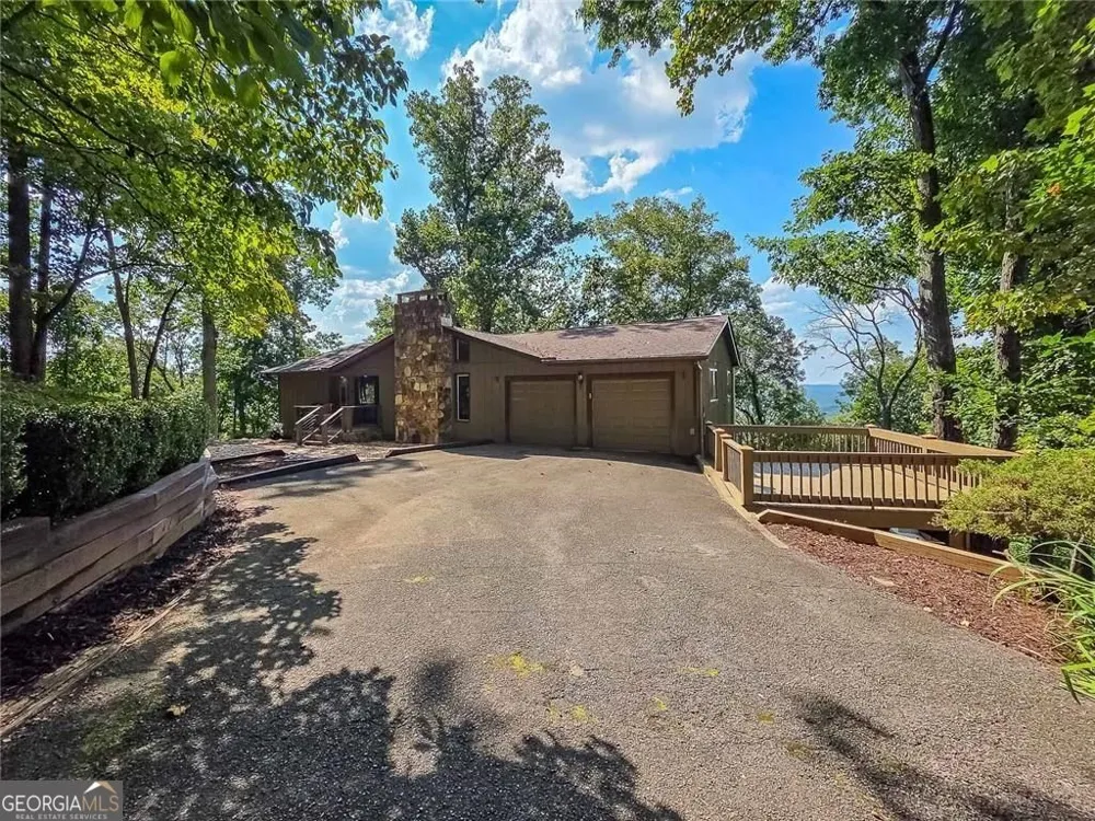 493 Starcross LN Jasper, GA 30143