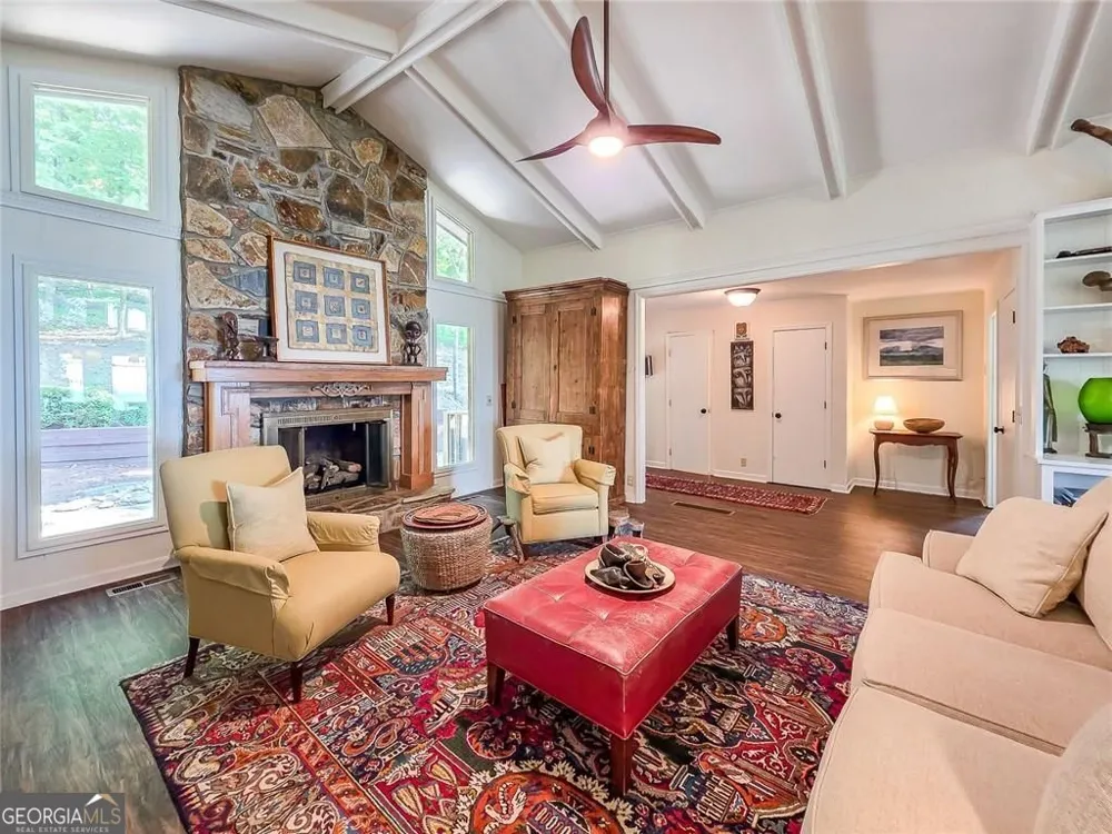 493 Starcross LN Jasper, GA 30143