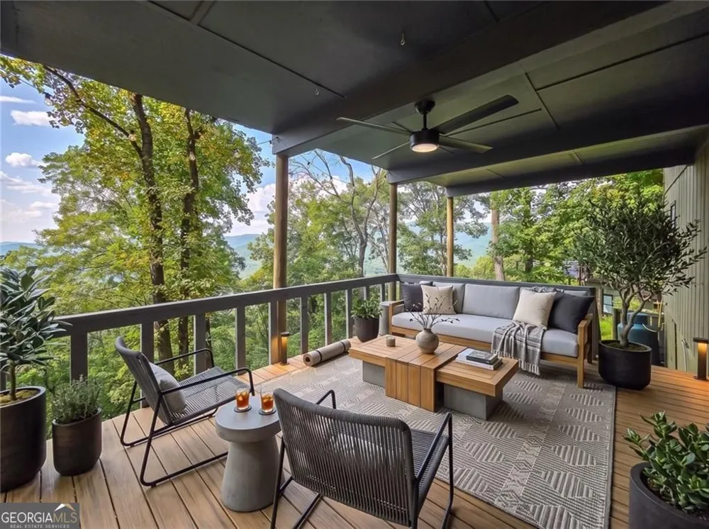 493 Starcross LN Jasper, GA 30143