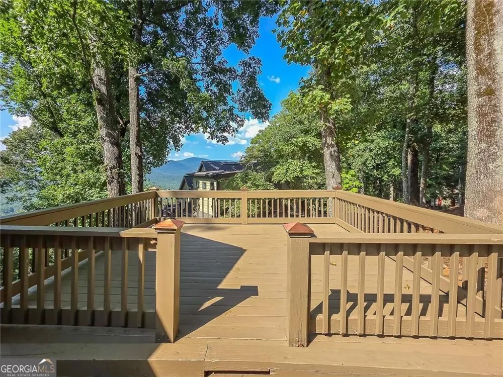 493 Starcross LN Jasper, GA 30143