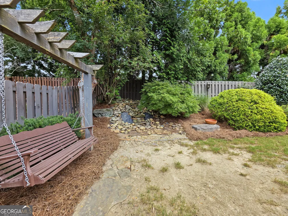 2048 Keeling Mill TER SW Grayson, GA 30017
