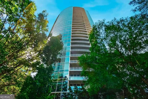 3338 Peachtree RD NE