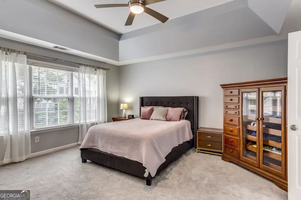 624 Lantern Park LN Scottdale, GA 30079