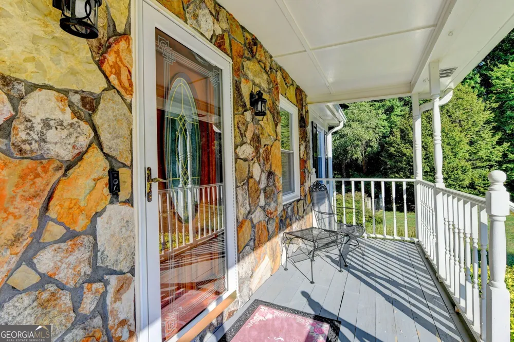 2100 Oak Village LN Lawrenceville, GA 30043