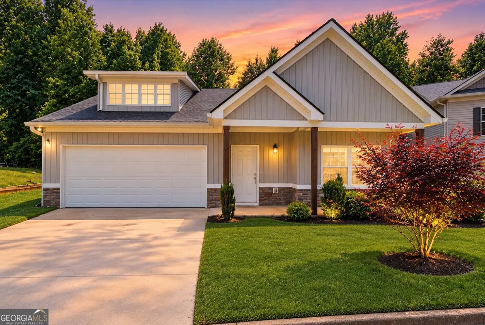 785 Dawn PL Alto, GA 30510