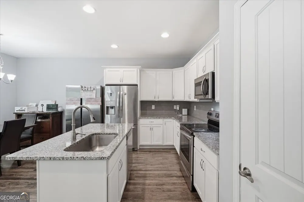 785 Dawn PL Alto, GA 30510